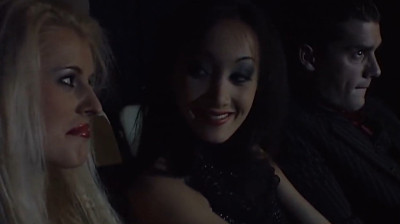 Dans l'obscurité du cinéma